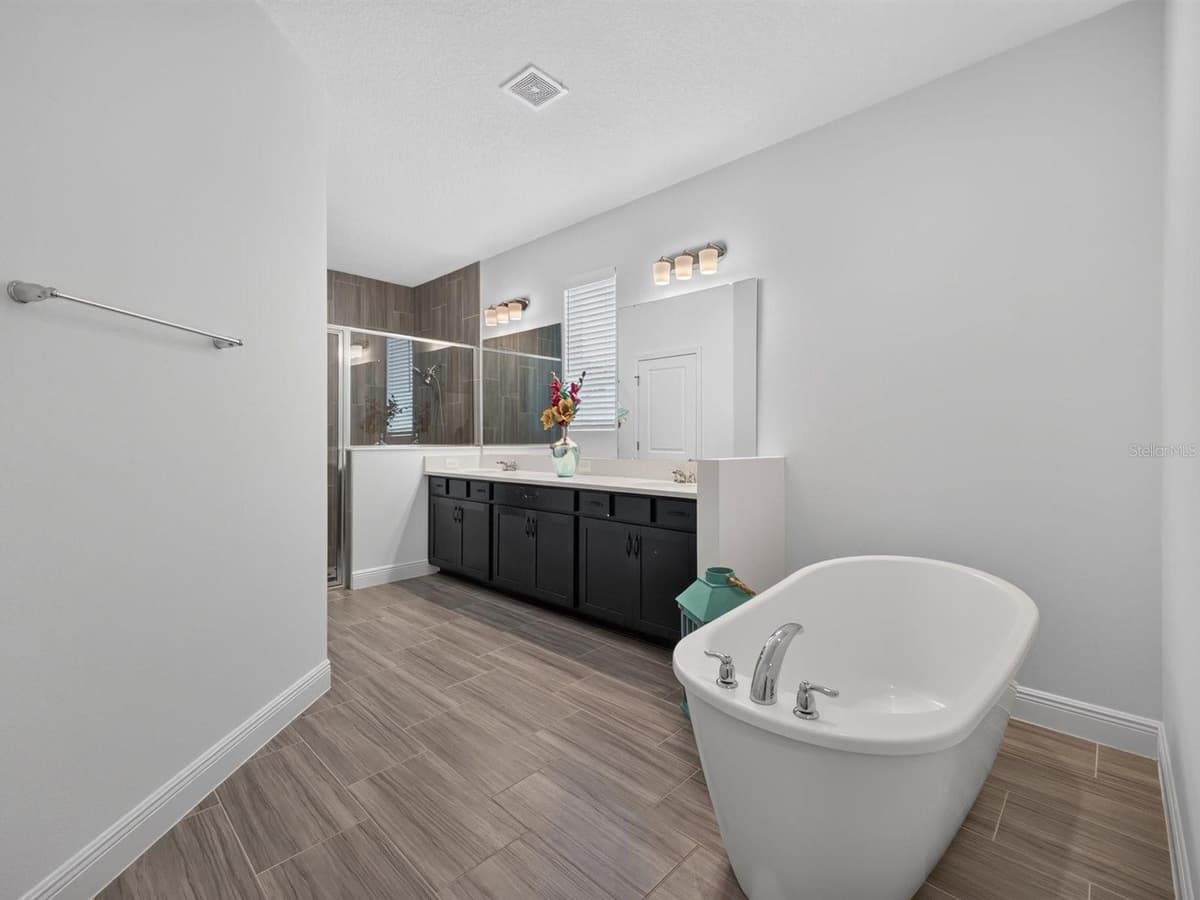 603 AVILA PLACE — photo 32 of 51