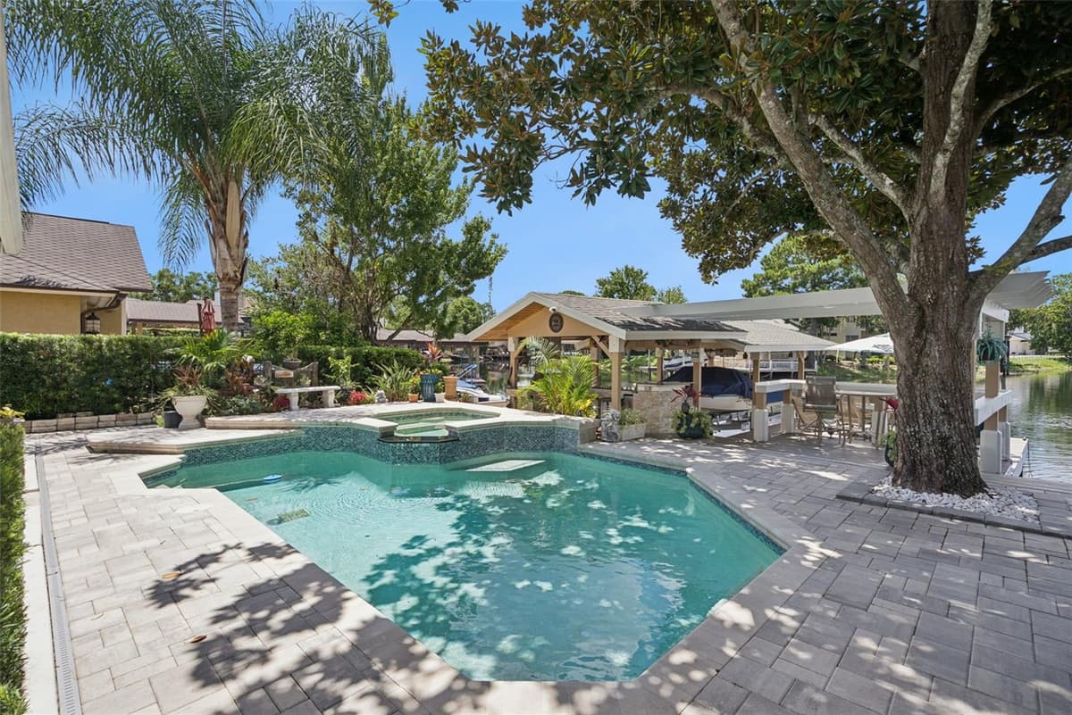 236 SHADOWBAY BOULEVARD — photo 34 of 54