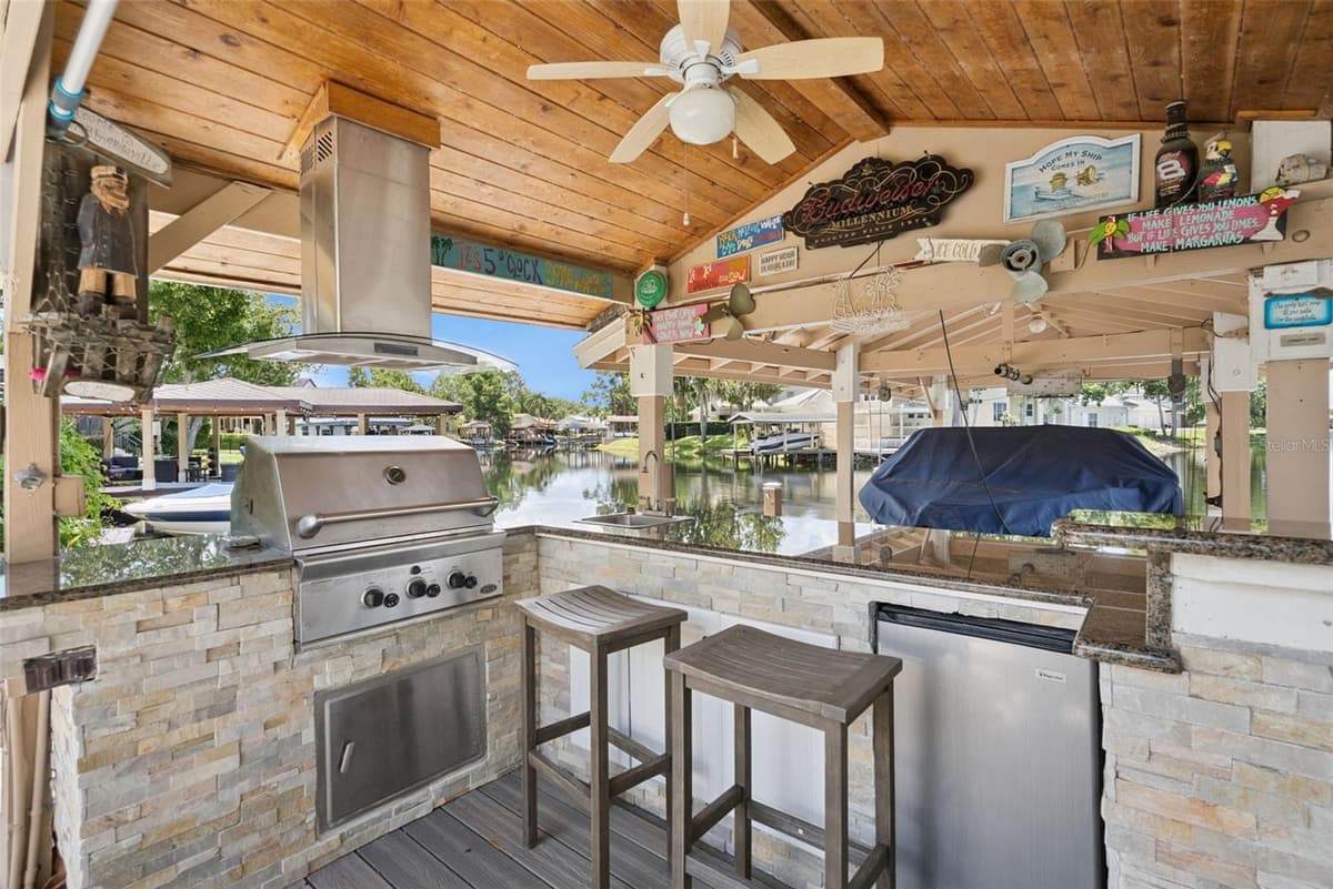 236 SHADOWBAY BOULEVARD — photo 33 of 54
