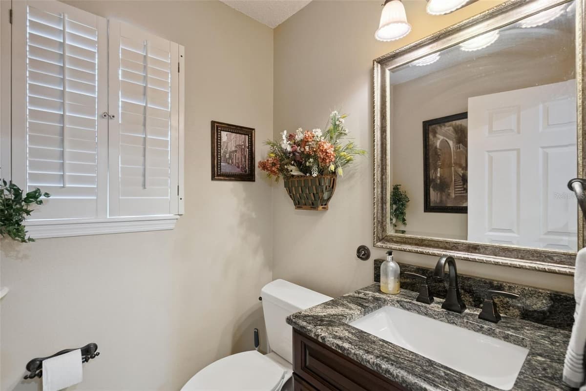 236 SHADOWBAY BOULEVARD — photo 16 of 54