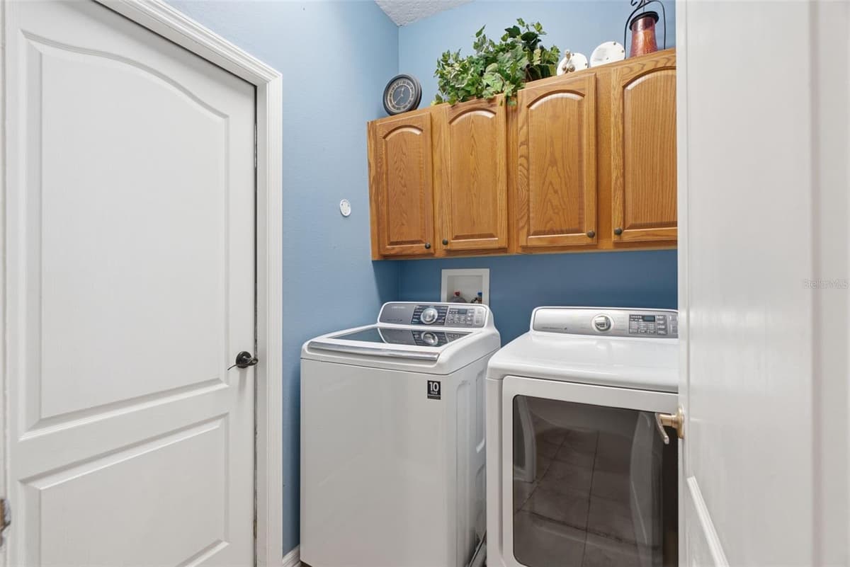 718 GRIFFEN HEIGHTS COURT — photo 28 of 54