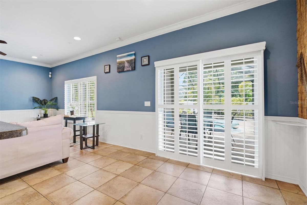 718 GRIFFEN HEIGHTS COURT — photo 17 of 54