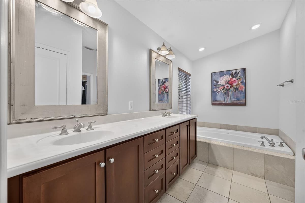 1351 ONECO AVENUE — photo 16 of 30