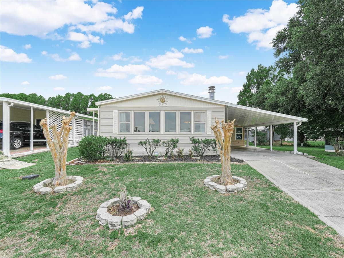 1632 FOXWAY DRIVE — photo 1 of 27