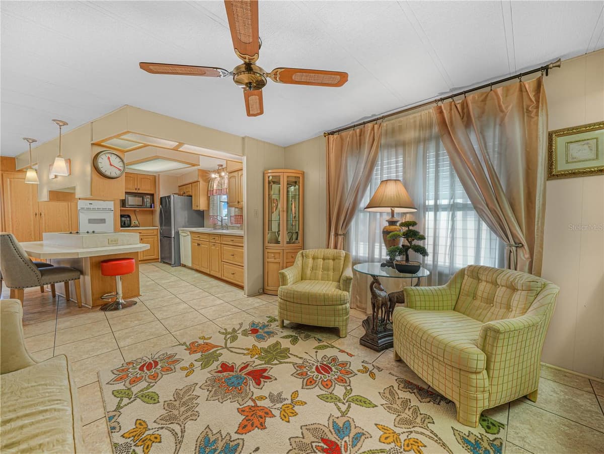 1632 FOXWAY DRIVE — photo 11 of 27