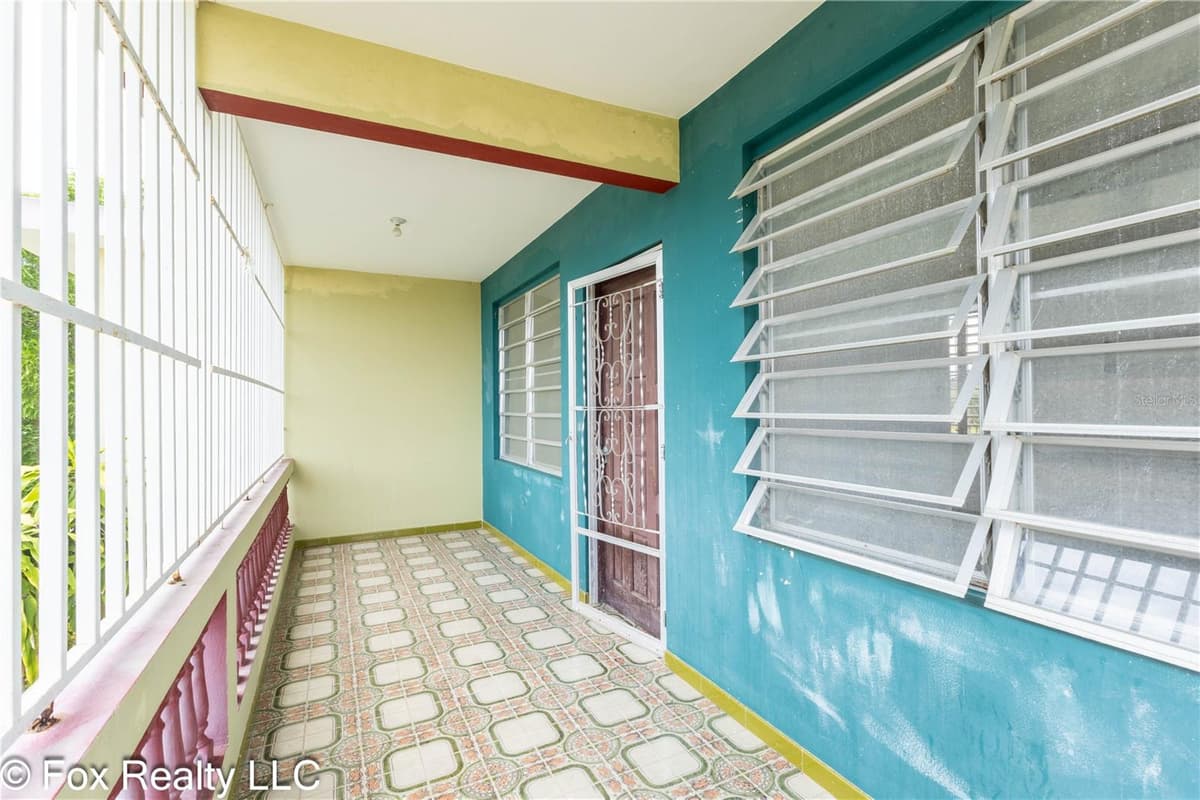 Solar B AVENIDA MARIA BETTEGA — photo 20 of 26