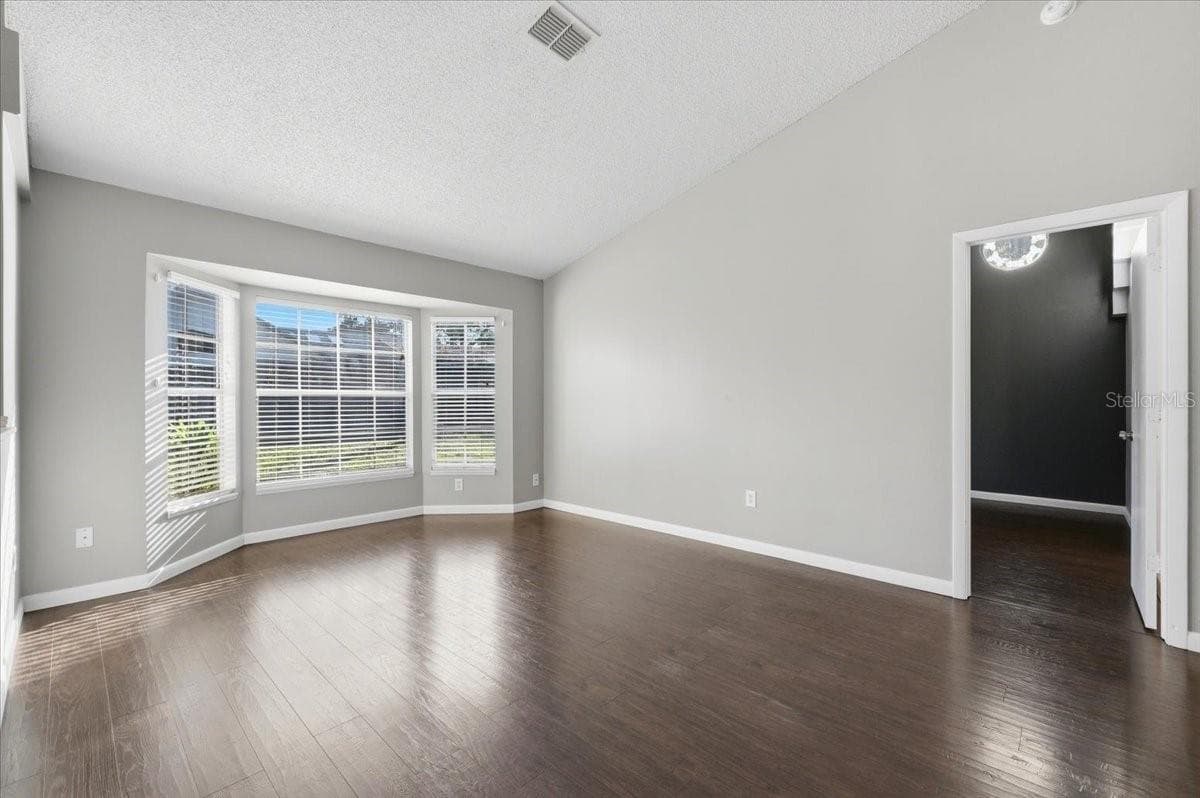 4110 LONGFELLOW DRIVE — photo 21 of 72