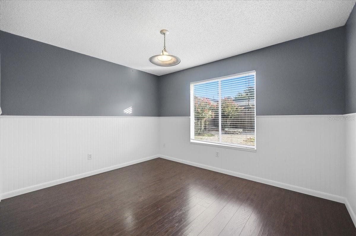 4110 LONGFELLOW DRIVE — photo 41 of 72