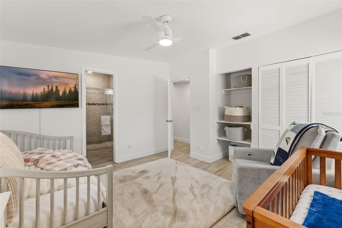 1871 BARKER DRIVE — photo 13 of 36