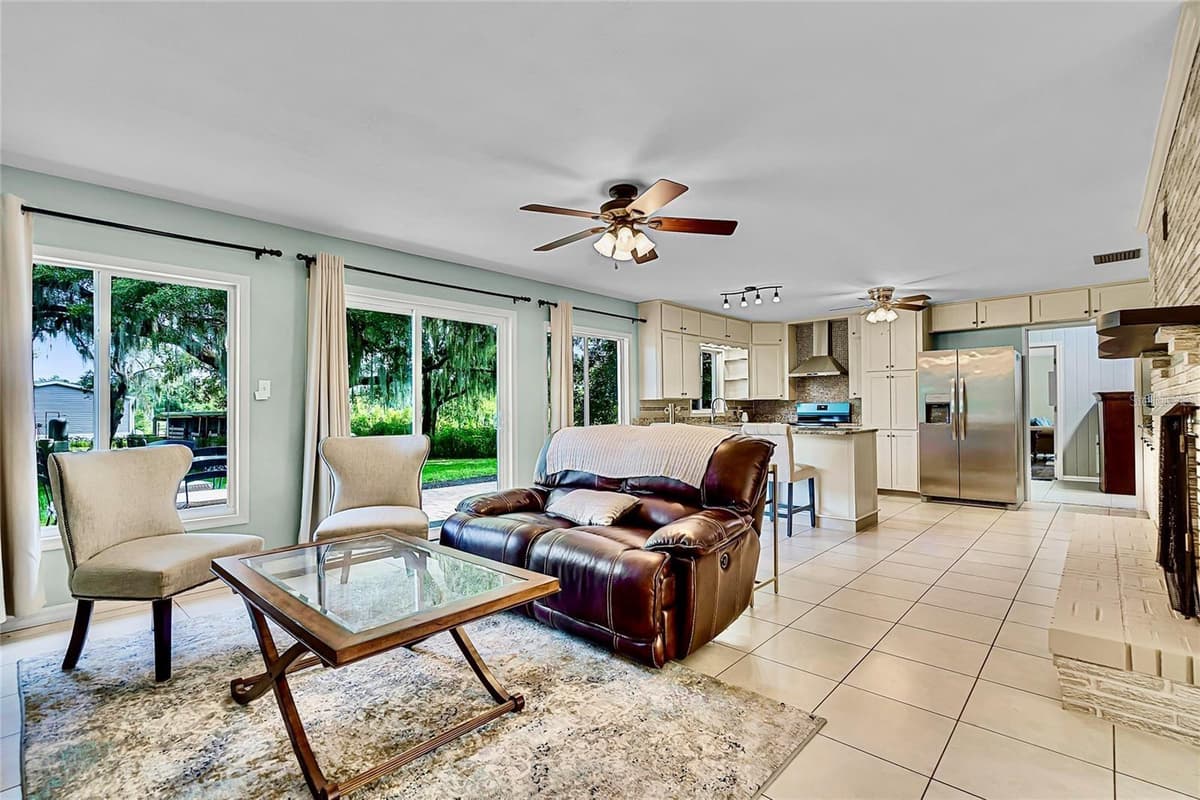 1200 LAKE HARNEY ROAD — photo 36 of 66