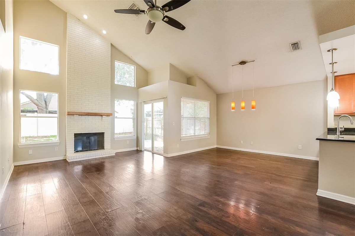 1347 BLACK WILLOW TRAIL — photo 3 of 22