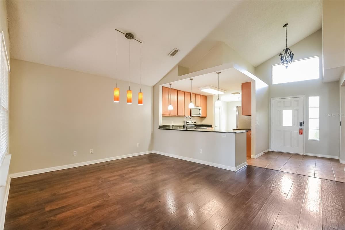 1347 BLACK WILLOW TRAIL — photo 5 of 22