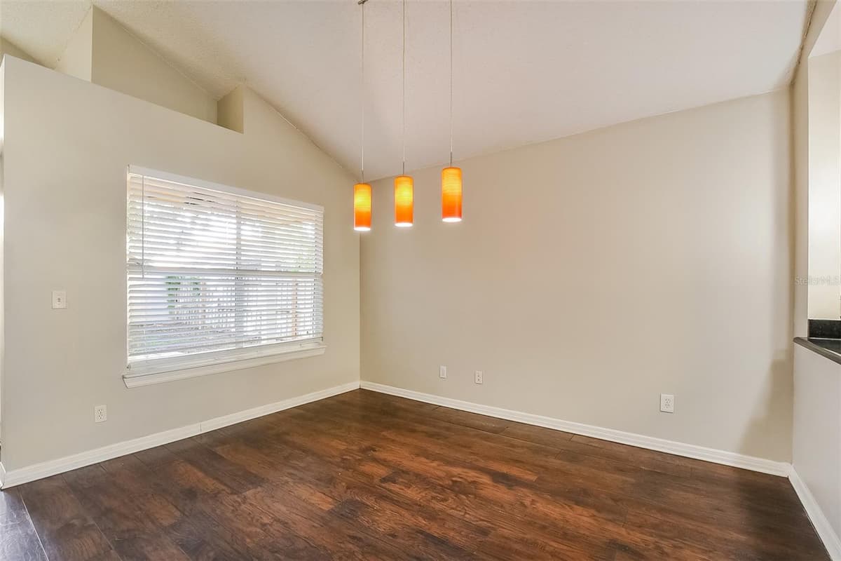 1347 BLACK WILLOW TRAIL — photo 4 of 22