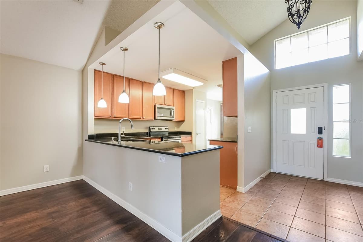 1347 BLACK WILLOW TRAIL — photo 7 of 22