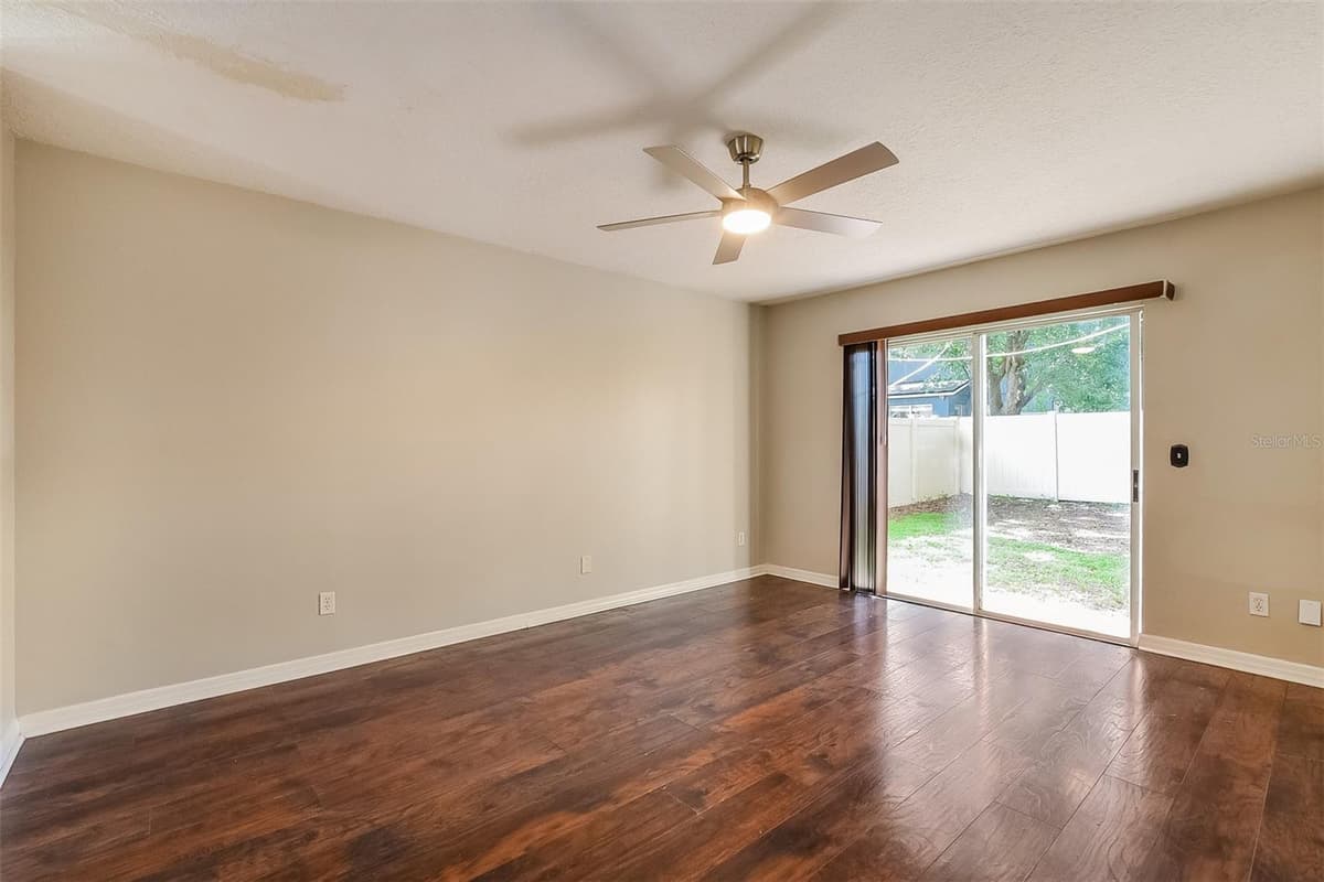 1347 BLACK WILLOW TRAIL — photo 10 of 22