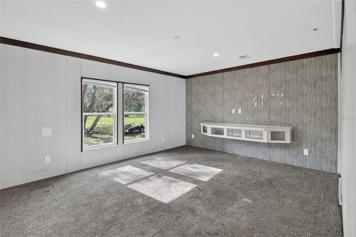 17538 EVELYN COURT — photo 16 of 27