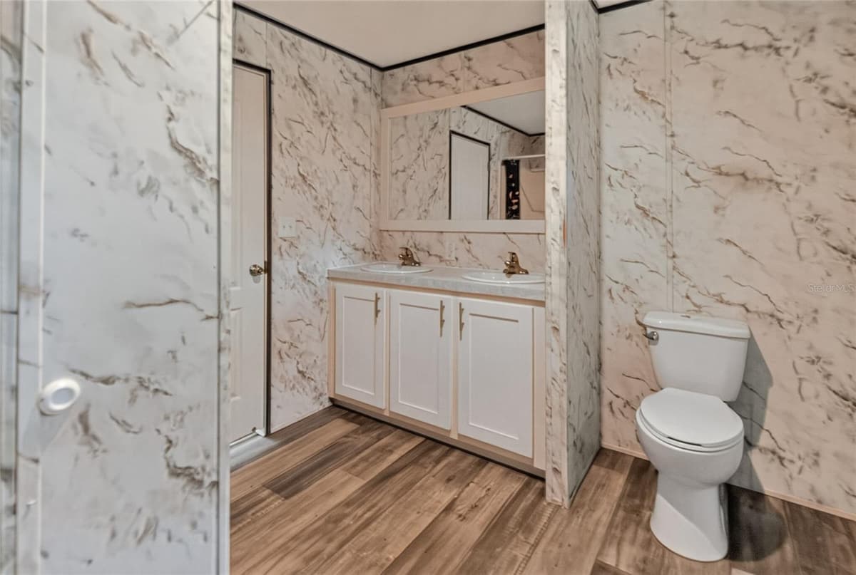 17538 EVELYN COURT — photo 19 of 27