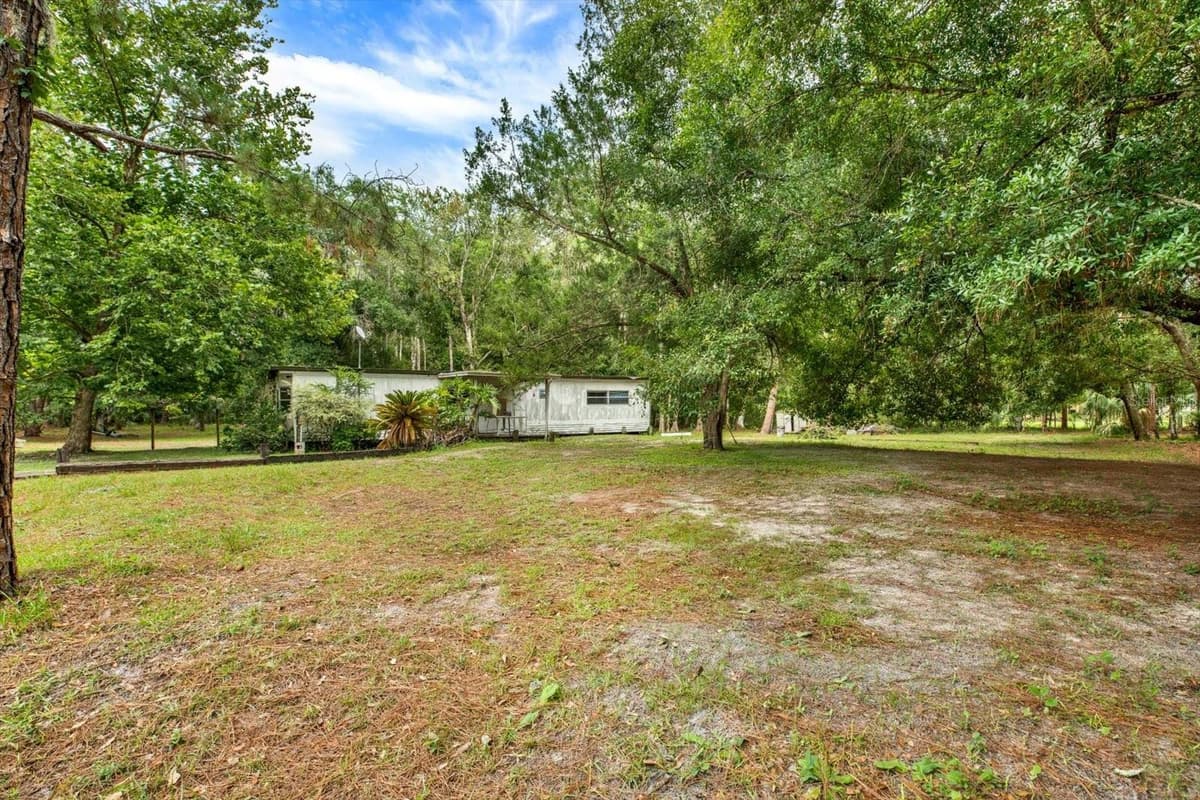 6947 ANGUS VALLEY DRIVE — photo 8 of 21