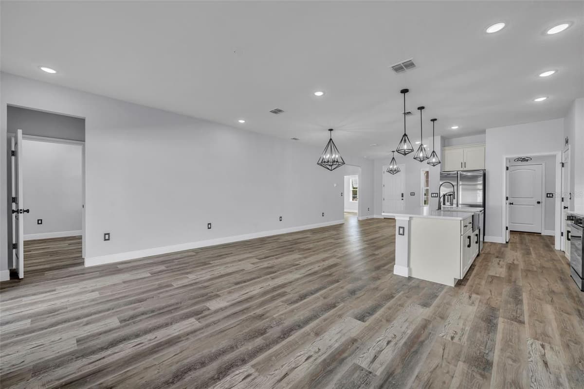 49 ORCHID COURT — photo 21 of 40