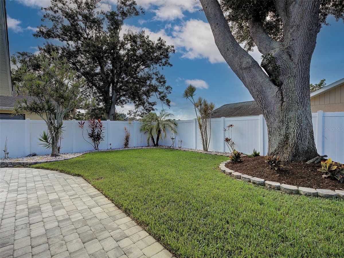 1439 STRADA D ORO — photo 8 of 49