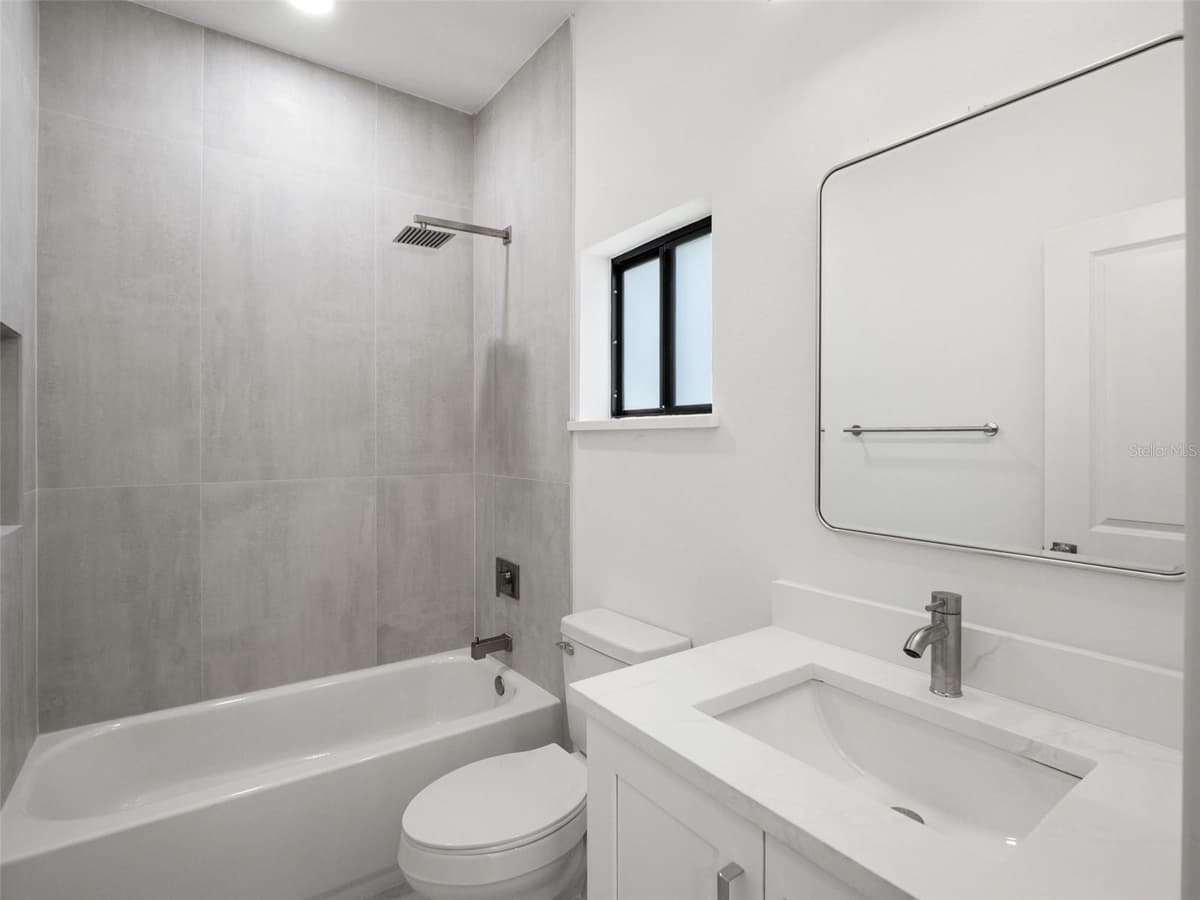 501 OCEAN AVENUE — photo 19 of 34