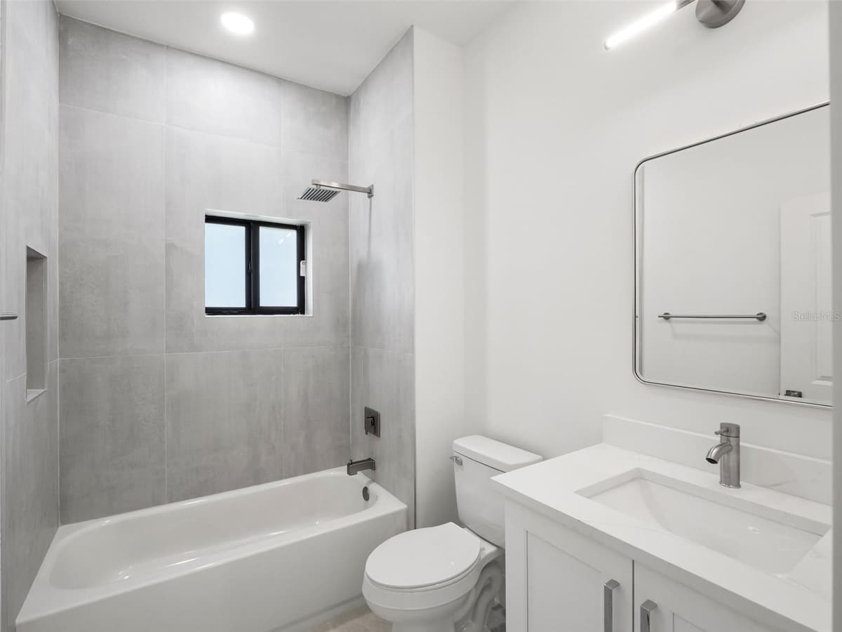 501 OCEAN AVENUE — photo 24 of 34