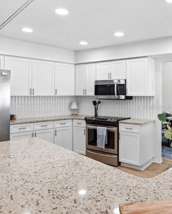 2721 BRIARPATCH DRIVE — photo 14 of 65