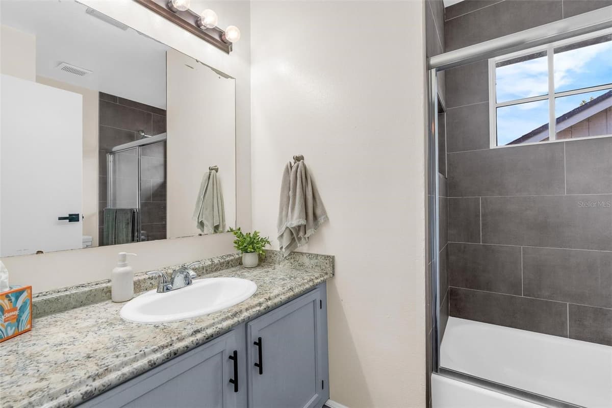 10561 SATINWOOD CIRCLE — photo 20 of 36