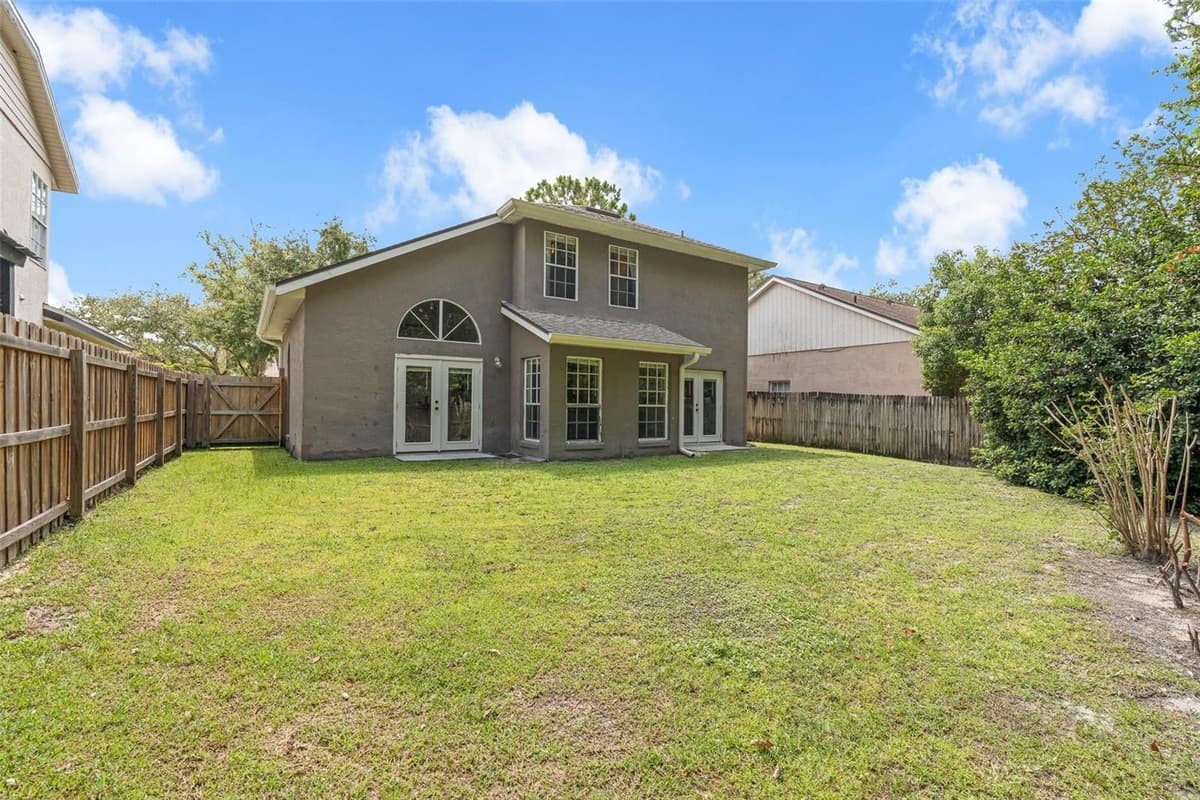 10561 SATINWOOD CIRCLE — photo 28 of 36