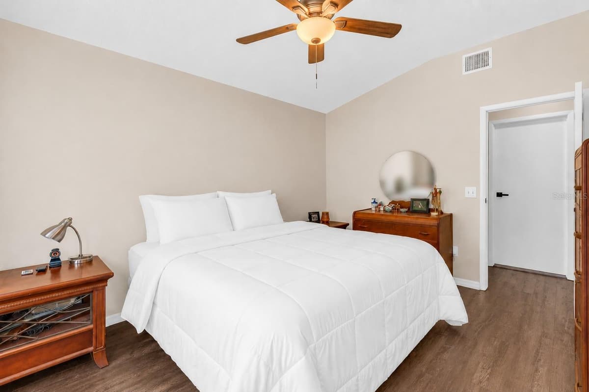 10561 SATINWOOD CIRCLE — photo 18 of 36