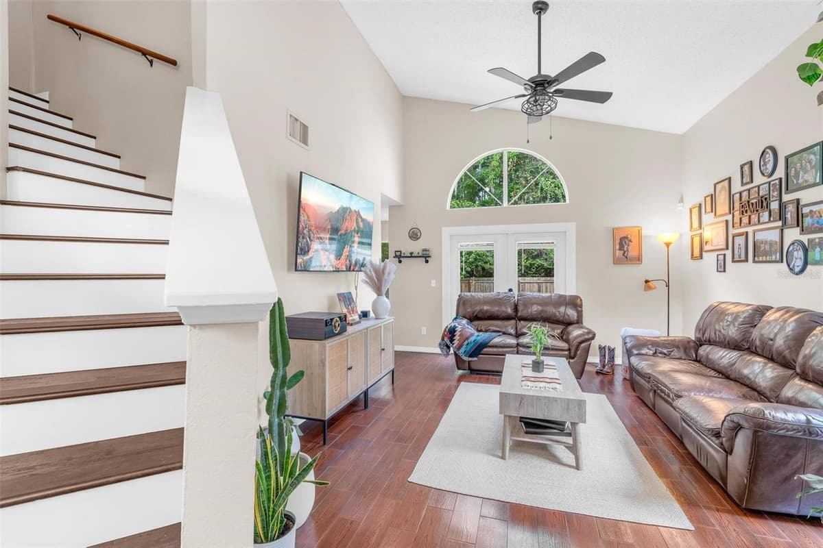 10561 SATINWOOD CIRCLE — photo 5 of 36