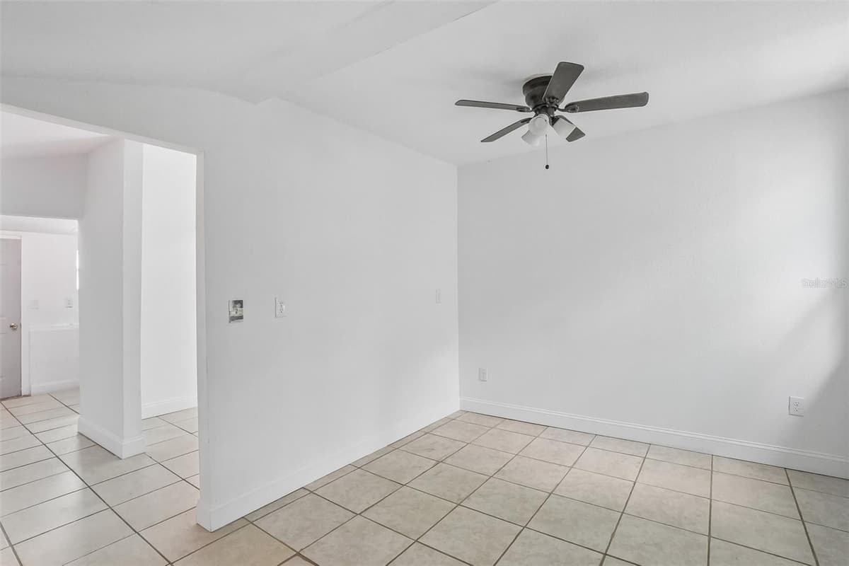 1533 ELM ROAD — photo 41 of 55