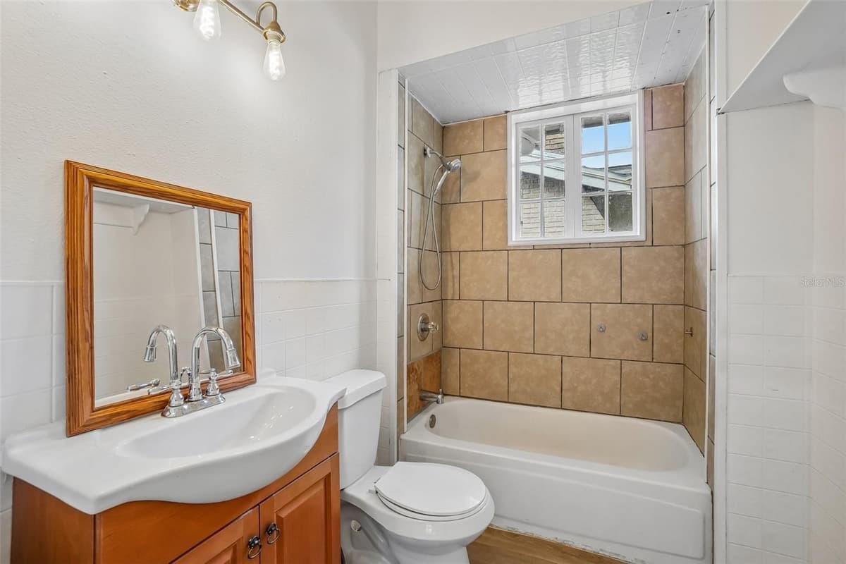1533 ELM ROAD — photo 31 of 55