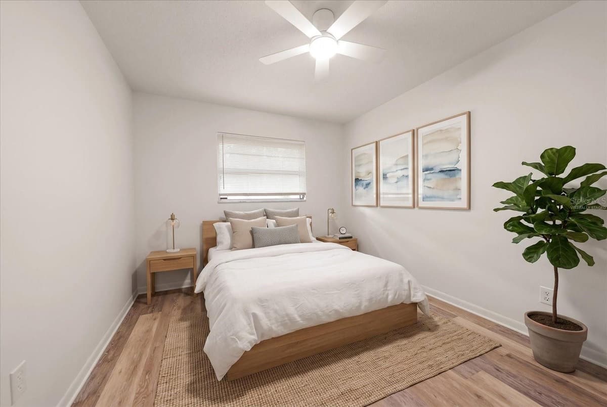 3223 DRYER AVENUE — photo 33 of 46