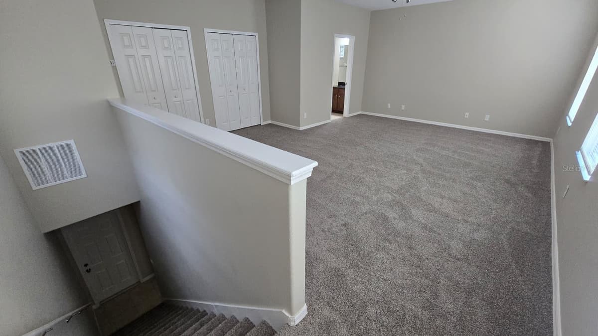 314 WINTERSIDE DRIVE — photo 9 of 13
