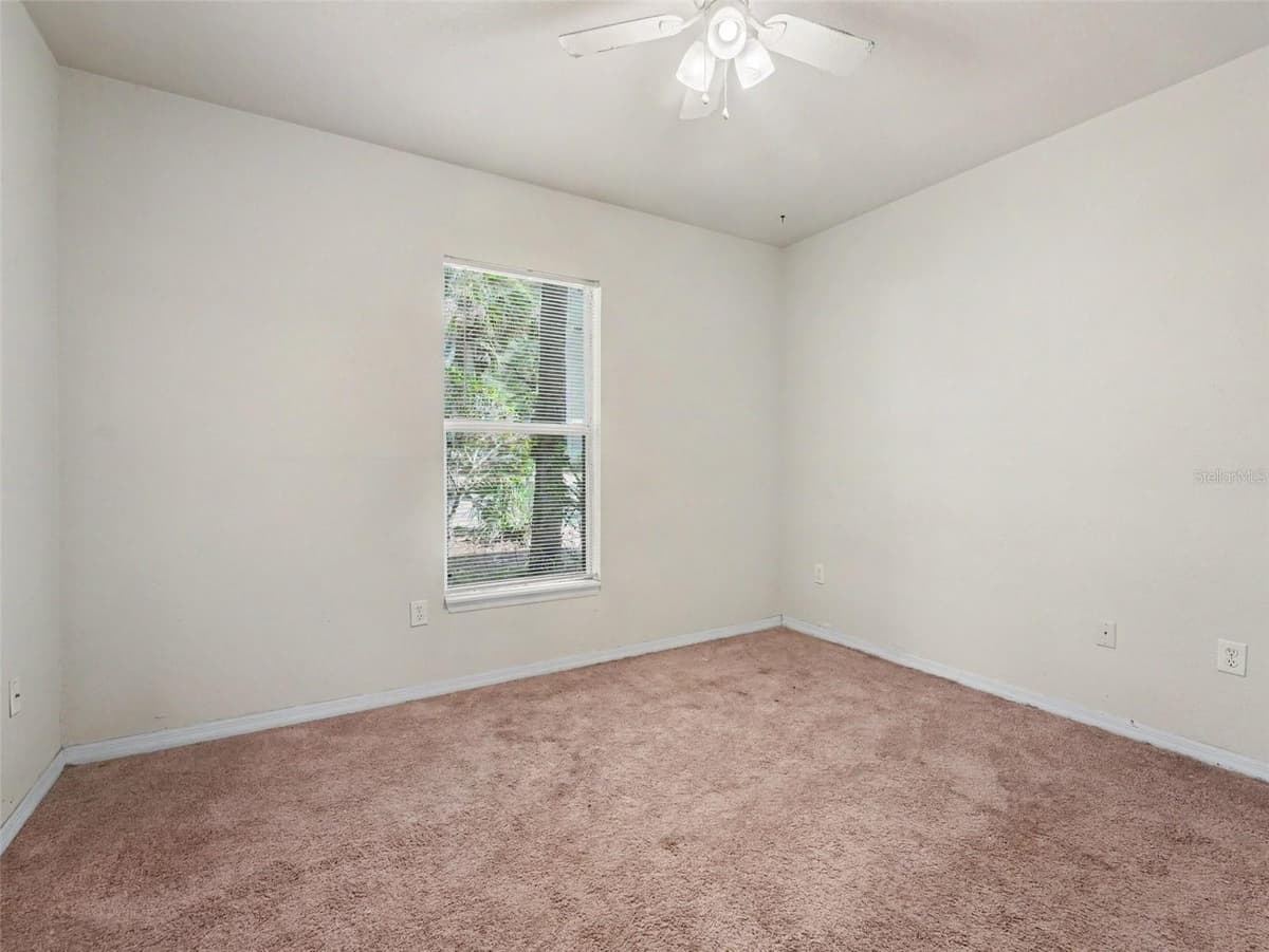8003 HEMINGWAY CIRCLE — photo 19 of 33