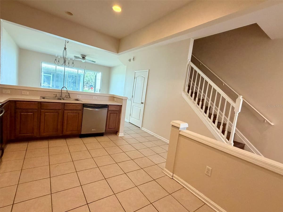 26544 CASTLEVIEW WAY — photo 26 of 43