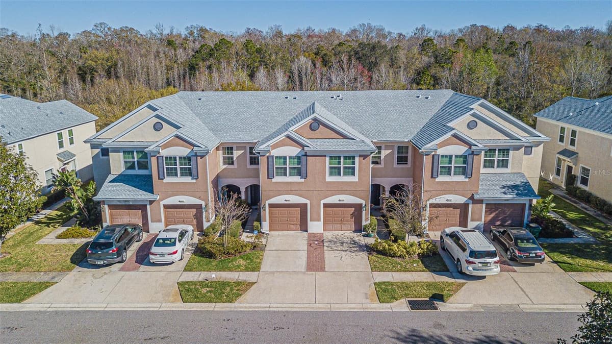 26544 CASTLEVIEW WAY — photo 4 of 43