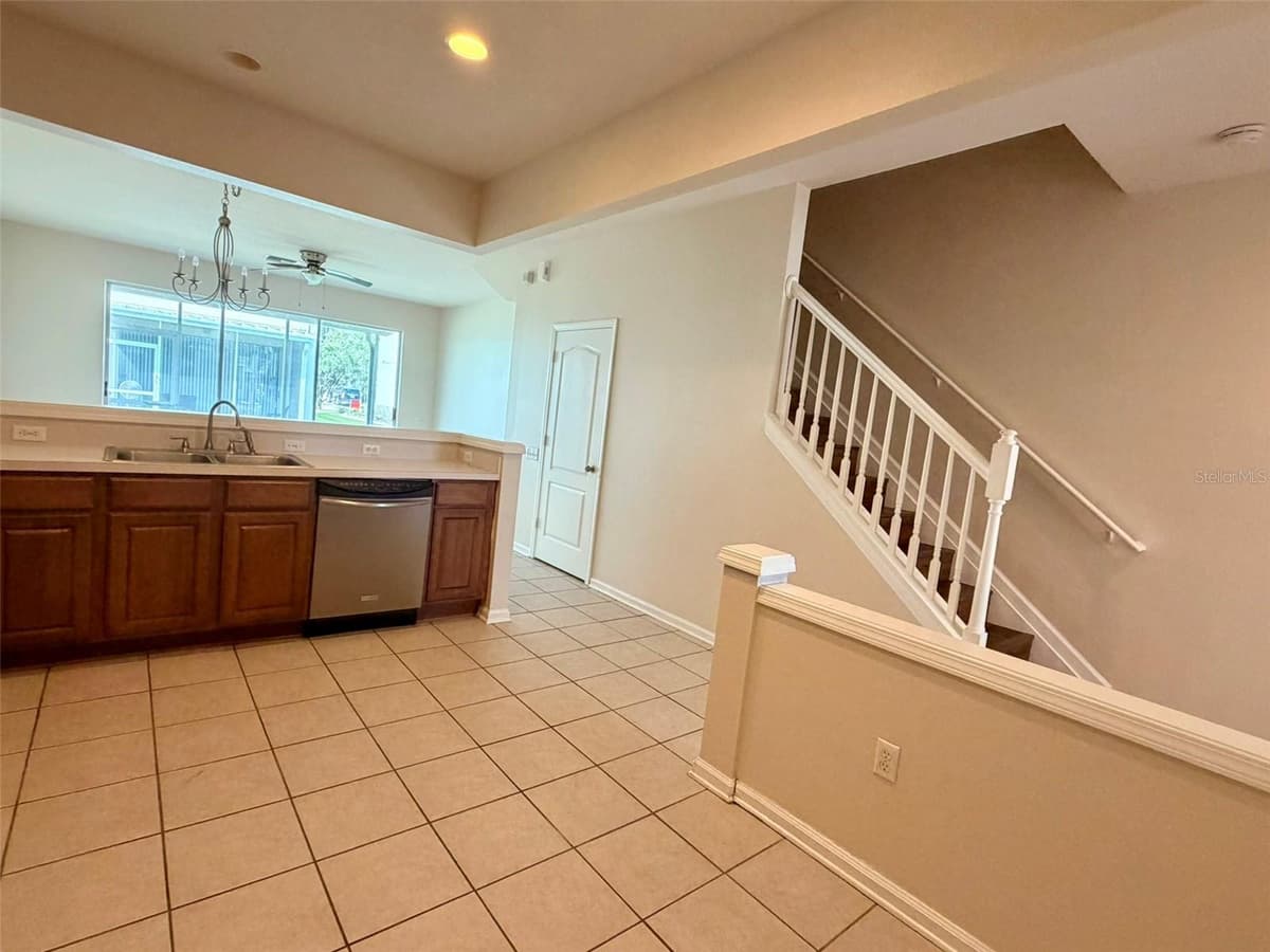26544 CASTLEVIEW WAY — photo 25 of 43