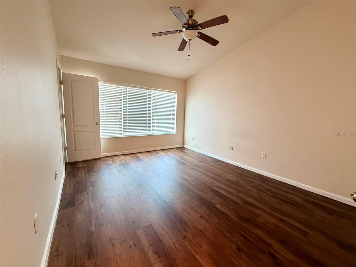 26544 CASTLEVIEW WAY — photo 33 of 43