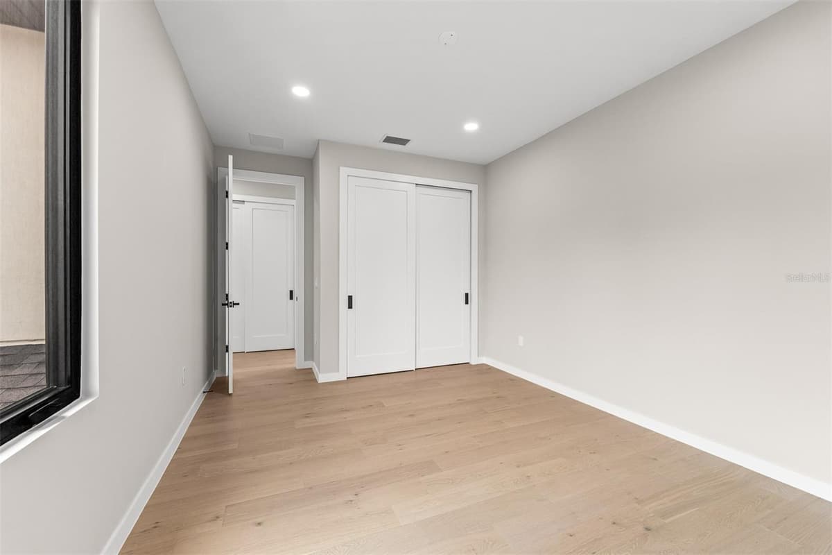 106 KING STREET — photo 45 of 56