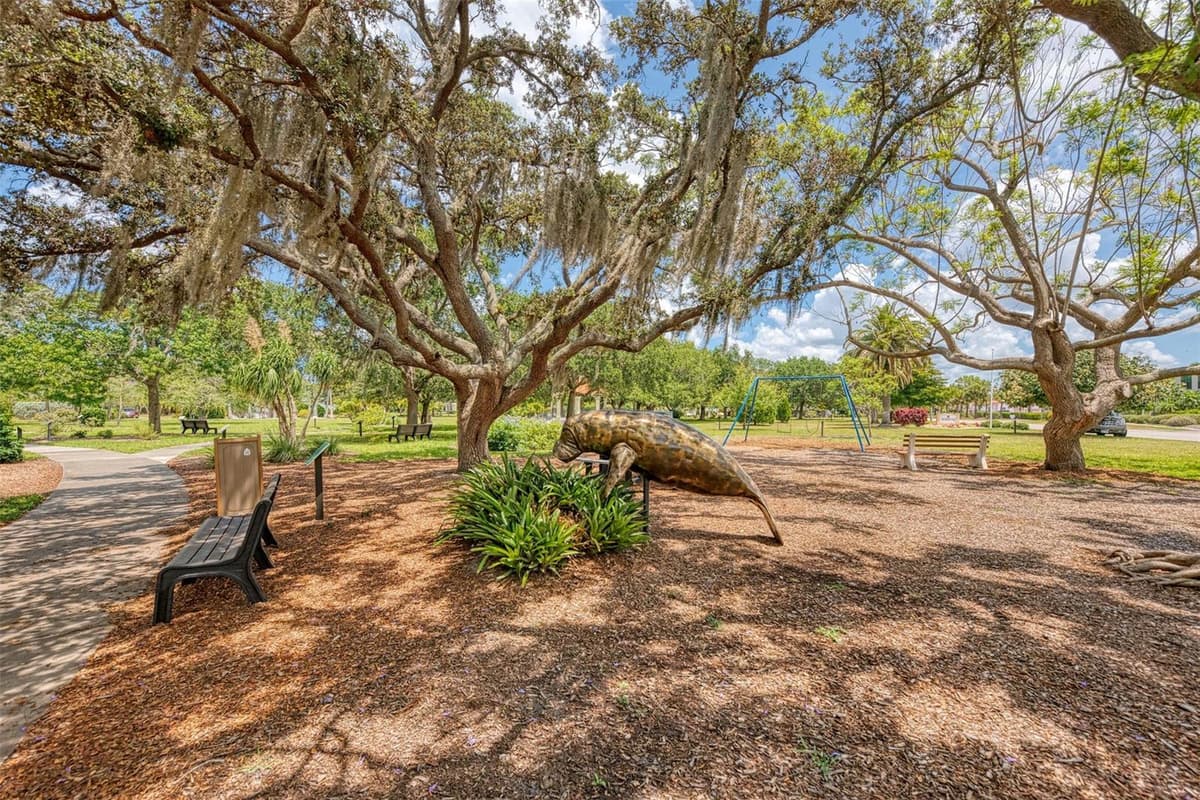 1934 COVE POINTE DRIVE — photo 82 of 82