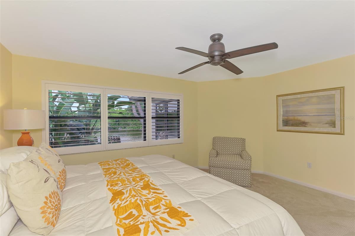 1934 COVE POINTE DRIVE — photo 31 of 82