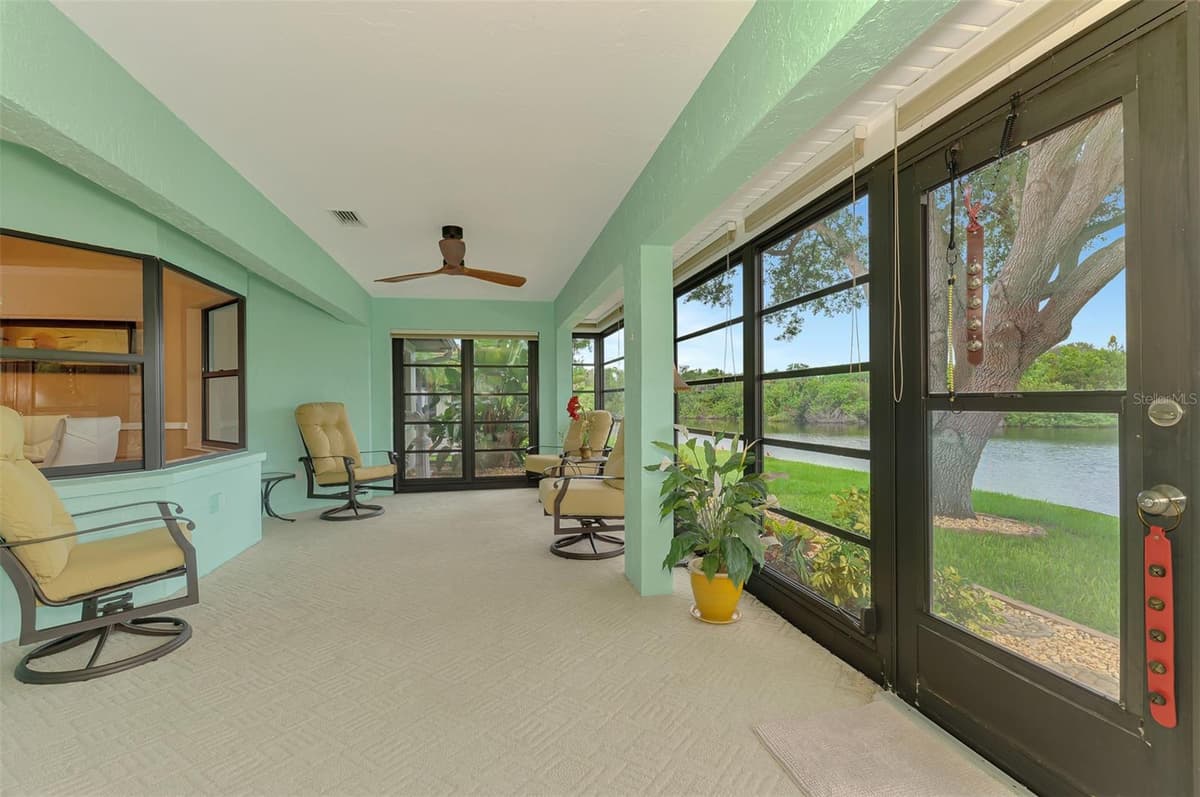 1934 COVE POINTE DRIVE — photo 44 of 82