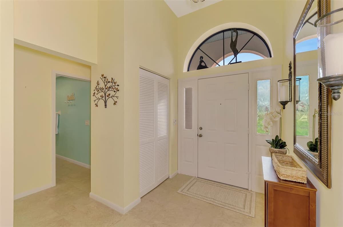 1934 COVE POINTE DRIVE — photo 9 of 82