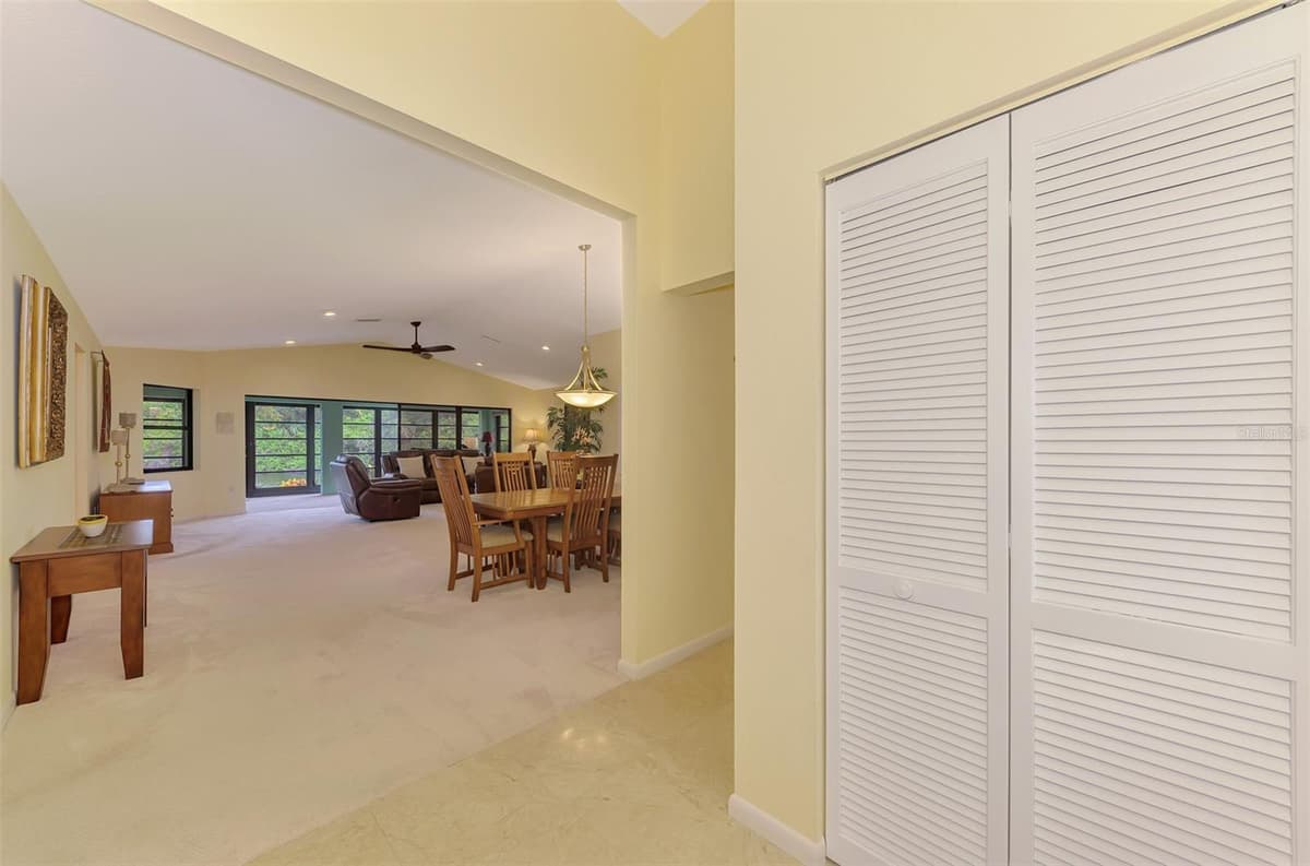 1934 COVE POINTE DRIVE — photo 10 of 82