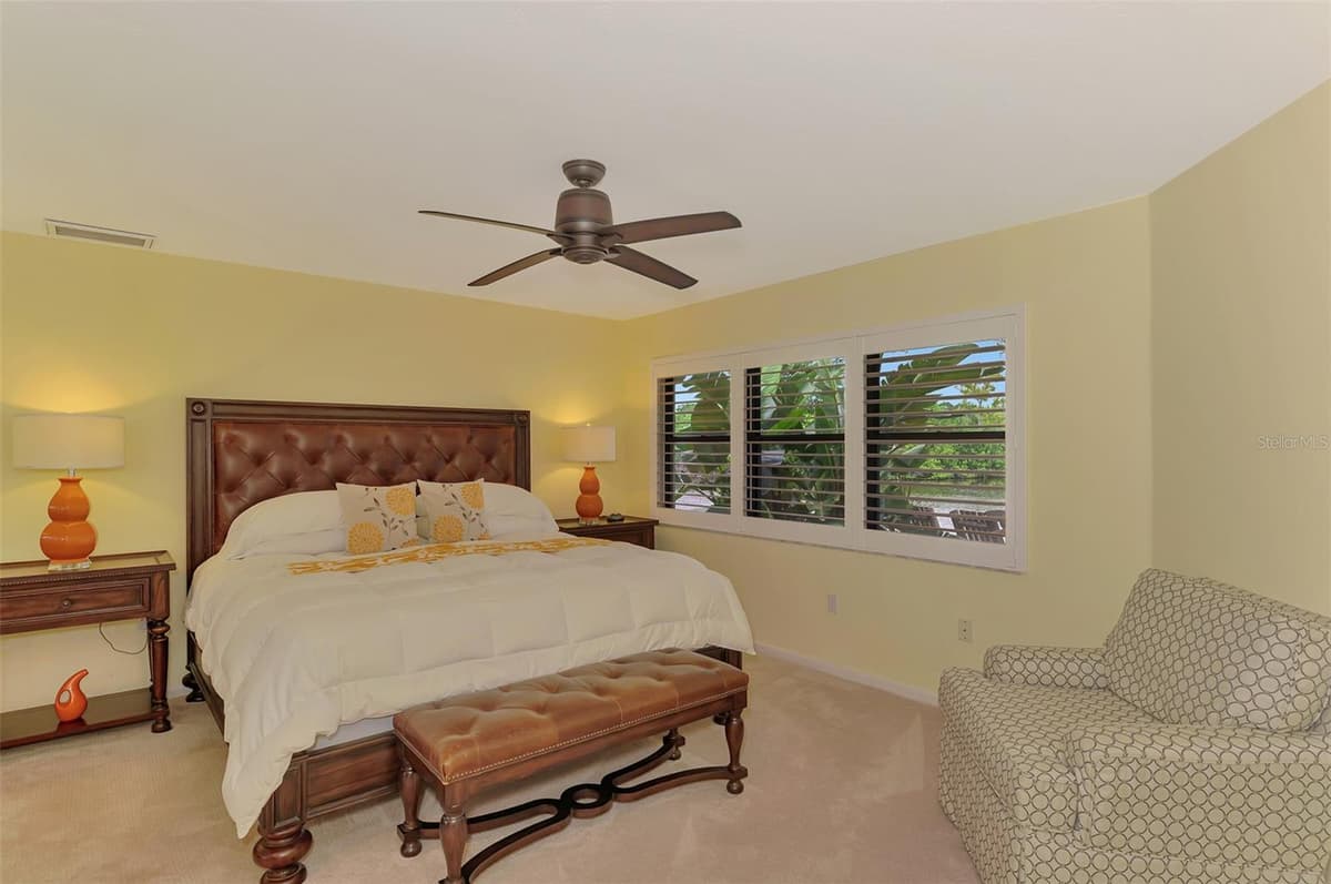 1934 COVE POINTE DRIVE — photo 30 of 82