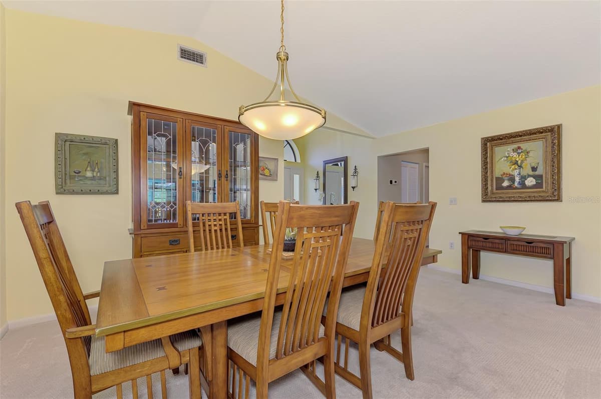 1934 COVE POINTE DRIVE — photo 13 of 82