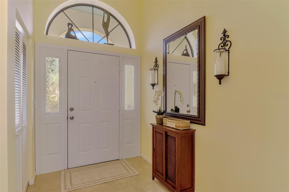 1934 COVE POINTE DRIVE — photo 8 of 82