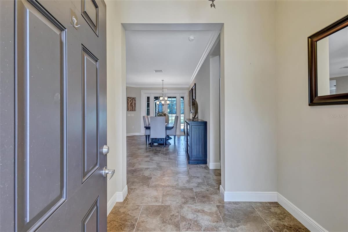 1436 HICKORY VIEW CIRCLE — photo 7 of 55